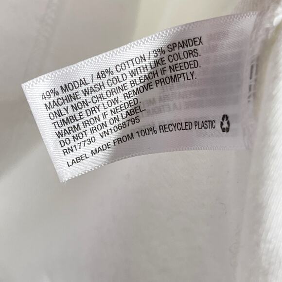 A New Day Small S White V Neck Short Sleeve Tee Tshirt Top Modal Cotton Stretch - Picture 6 of 6